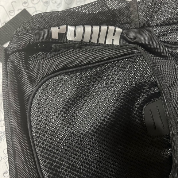 PUMA BLACK CONTENDER 3.0 BACKPACK NWOT - Picture 6 of 8